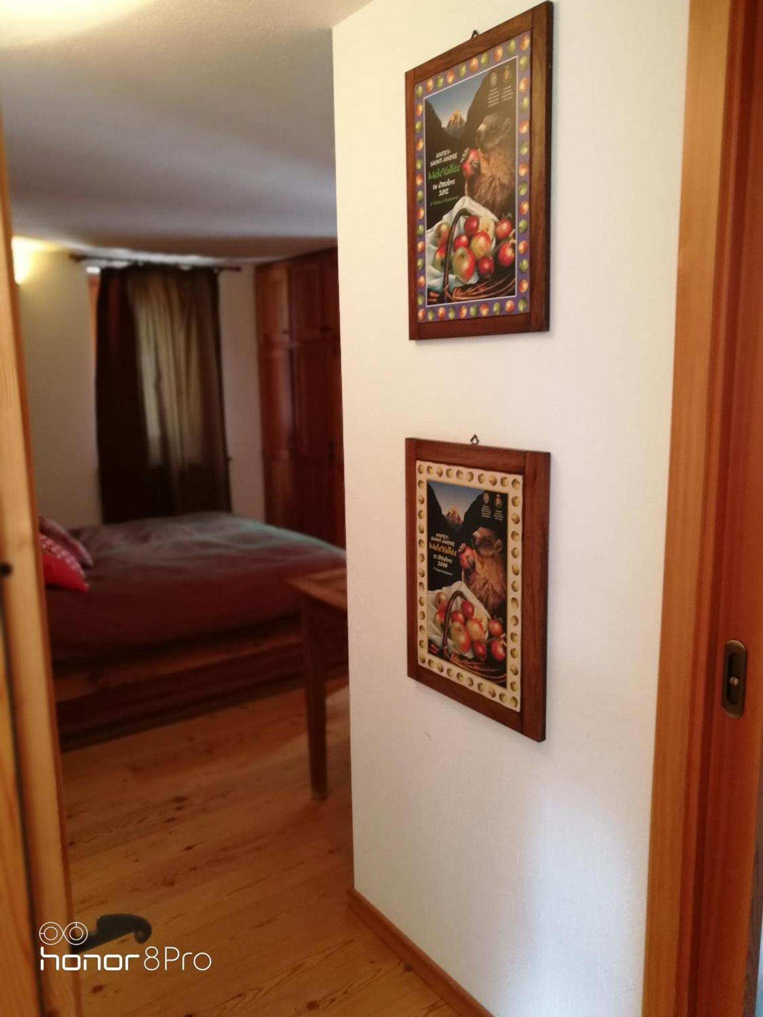Agriturismo Au Jardin Fleuri Antey-Saint-André Εξωτερικό φωτογραφία